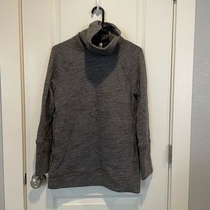 Lululemon Pullover - Heather Grey - Size 6